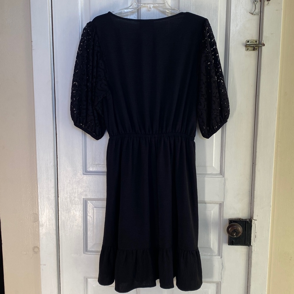 Amana Black Dress with Lace Sleeves Large - Picture 5 of 16